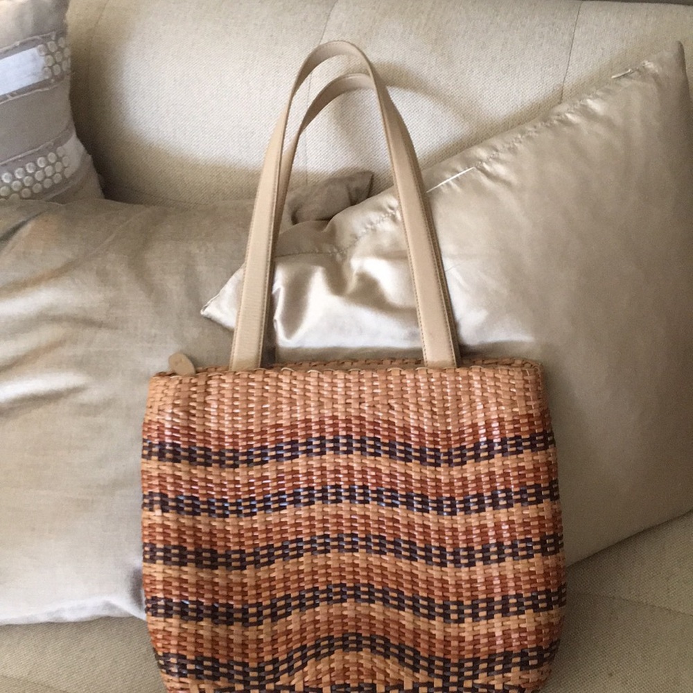 Monsac LIKE NEW woven leather tote bag /w zipper